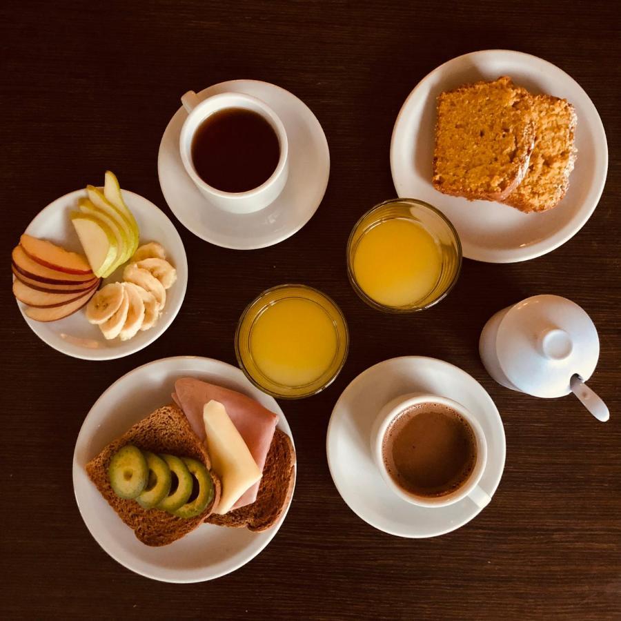 Hospedar Calafate - Los Lupinos Hotel Ел Калафате Екстериор снимка
